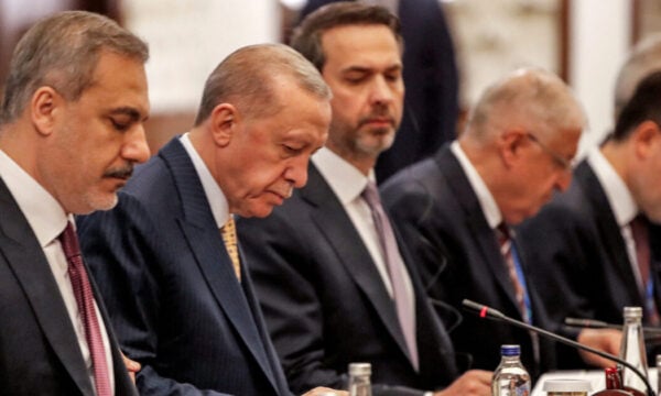 Κωνσταντινούπολη: Συνάντηση οκτώ υπουργών Εξωτερικών – Στο επίκεντρο αναμένεται το Ιράν