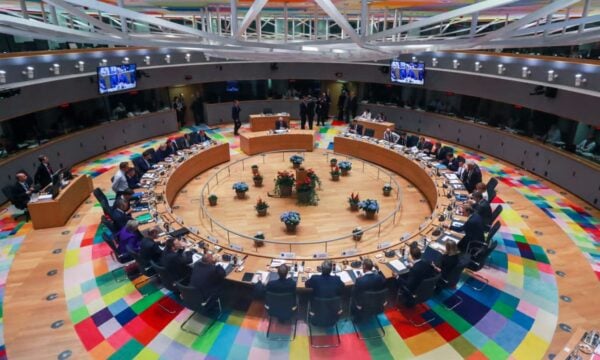 Βρυξέλλες: Ενεργειακή διαφωνία και μάχη για τον προϋπολογισμό της ΕΕ – Οι ηγέτες χωρίς συνέντευξη Τύπου