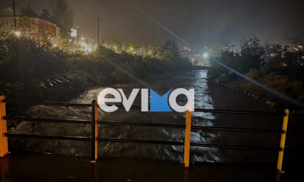 Βόρεια Εύβοια: Υπερχείλισε ο ποταμός Κηρέας, πλημμύρες και προειδοποίηση από το 112 λόγω κακοκαιρίας