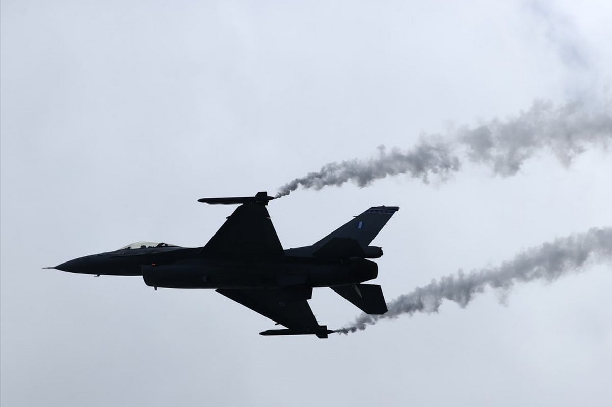 Η Ιορδανία εξαπέλυσε αεροπορικές επιδρομές στη νότια Συρία μετά την επίθεση σε ελληνορθόδοξη εκκλησία