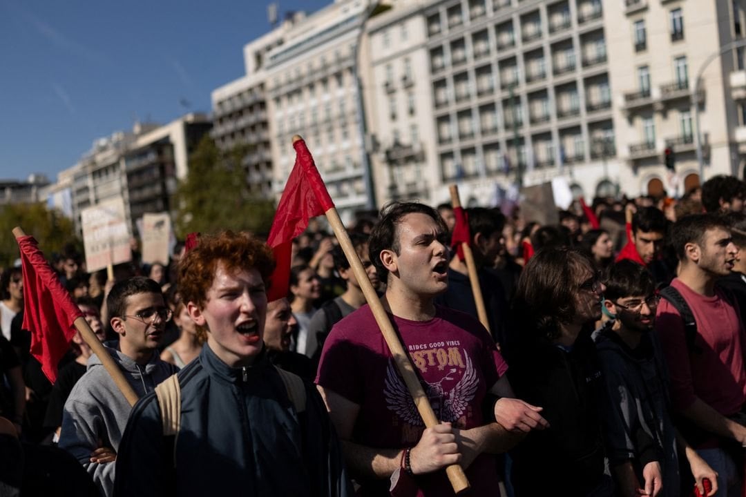 TRT World: Διαδηλώσεις στην Ελλάδα για την παιδεία και το κόστος ζωής, με κινητοποιήσεις σε πολλές πόλεις