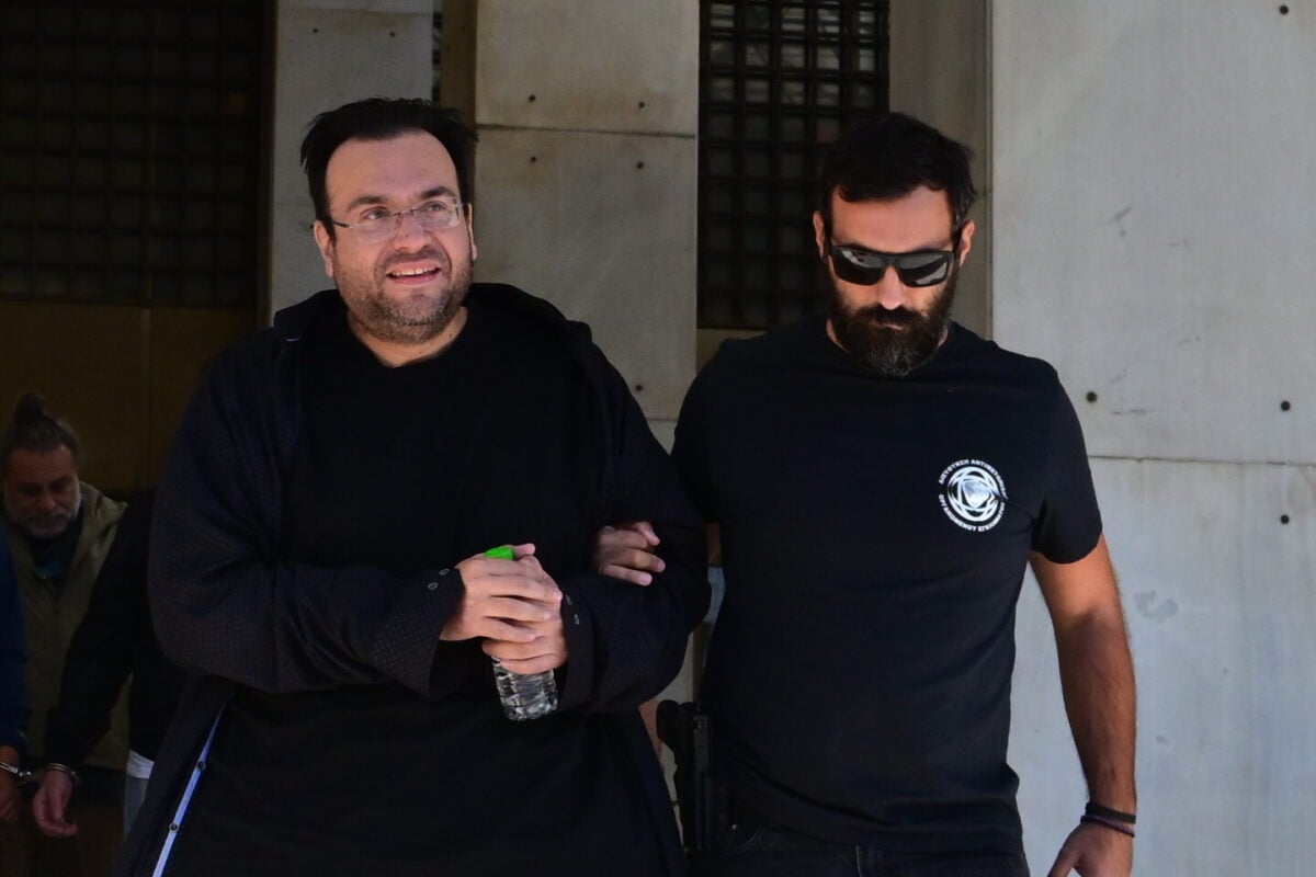 Φίλιππος Καμπούρης: Εσπευσμένα στο «Γεννηματάς» αφού λιποθύμησε στα κρατητήρια