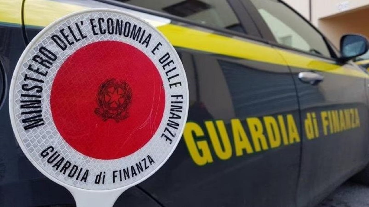 Ιταλία: Συνελήφθη στη Ρώμη άνδρας που έκανε οδοντιατρικές πράξεις χωρίς πτυχίο – Τον εντόπισαν επ’ αυτοφώρω