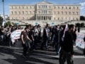 Οι Φοιτητικοί Σύλλογοι της Αθήνας στήνουν κατασκήνωση στο Σύνταγμα και διαμαρτύρονται για το κόστος σπουδών και στέγασης