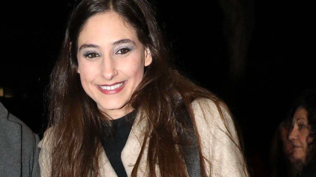 Ηλιάδη: Χαμός στην ελληνική showbiz μετά τις δηλώσεις της – «Ντροπή σου! Εύχομαι ο γιόκας σου να μην έχει γεννηθεί ομοφυλόφιλος» 13 Η Φωτεινή Αθερίδου σε δημόσια εμφάνισή της