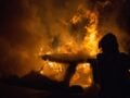 Γλυφάδα: Αξιωματικός του Πολεμικού Ναυτικού έβαλε φωτιά σε σπίτι και αυτοκίνητα δύο πρώην συντρόφων του