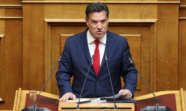 Γεωργιάδης: Οι ψυχολόγοι διατηρούν τα επαγγελματικά δικαιώματά τους – Εγγραφή στο ΝΠΔΔ εντός ενός έτους