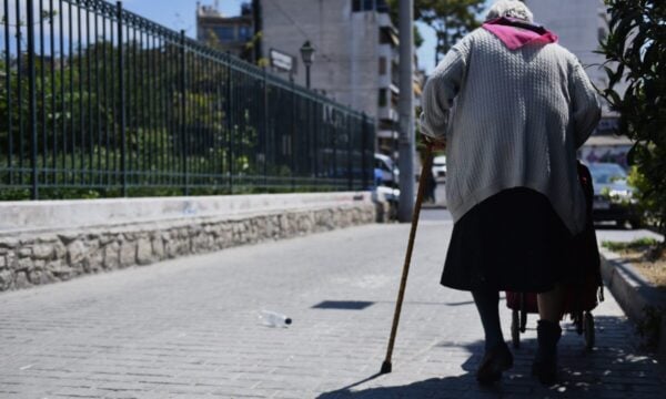 Πέλλα: Συνελήφθη 61χρονος για απάτη με «αστυνομικούς» και λεία 26.400 ευρώ από ηλικιωμένη