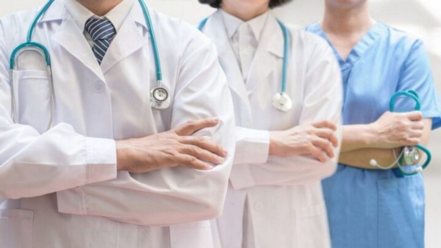 MedWatch: Επεκτείνεται σε οδοντιάτρους, φυσικοθεραπευτές και διαιτολόγους – Προειδοποίηση για τις διαφημίσεις