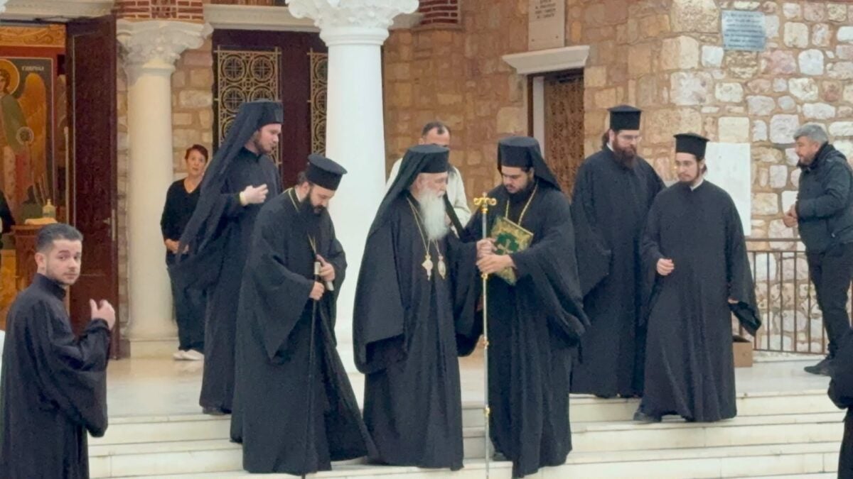 Γιώργος Μαζωνάκης: Το 40ήμερο μνημόσυνο στη Νίκαια με έως 5.000 άτομα και αυξημένα μέτρα ασφαλείας 9 Γιώργος Μαζωνάκης: Το 40ήμερο μνημόσυνο στη Νίκαια με έως 5.000 άτομα και αυξημένα μέτρα ασφαλείας