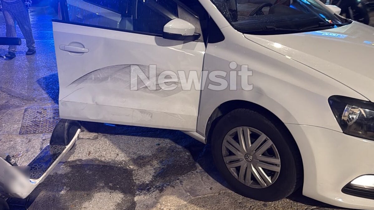 Γκύζη: Χειρόφρενο αυτοκινήτου φέρεται να λύθηκε και τραυμάτισε μητέρα και το 10χρονο παιδί της 3 Γκύζη: Χειρόφρενο αυτοκινήτου φέρεται να λύθηκε και τραυμάτισε μητέρα και το 10χρονο παιδί της