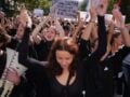 Independent: Χιλιάδες φοιτητές και εκπαιδευτικοί διαδήλωσαν στην Αθήνα για το κόστος ζωής