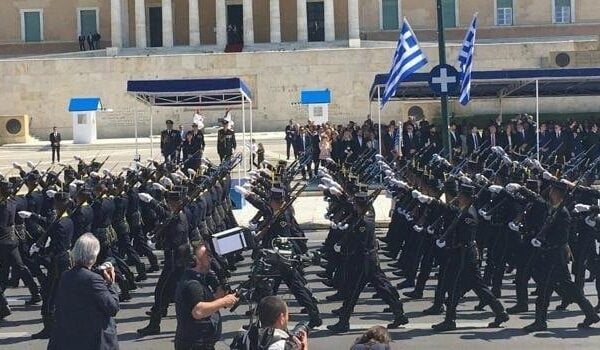 Hürriyet Daily News: Η Ελλάδα σχεδιάζει να κλείσει 187 στρατόπεδα στο πλαίσιο αμυντικής αναδιάρθρωσης