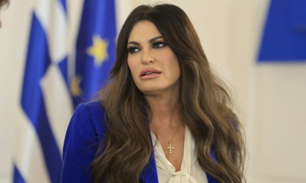 Κίμπερλι Γκίλφοιλ: Τραμπ και Ρούμπιο εξετάζουν την απόλυσή της, σύμφωνα με το Associated Press