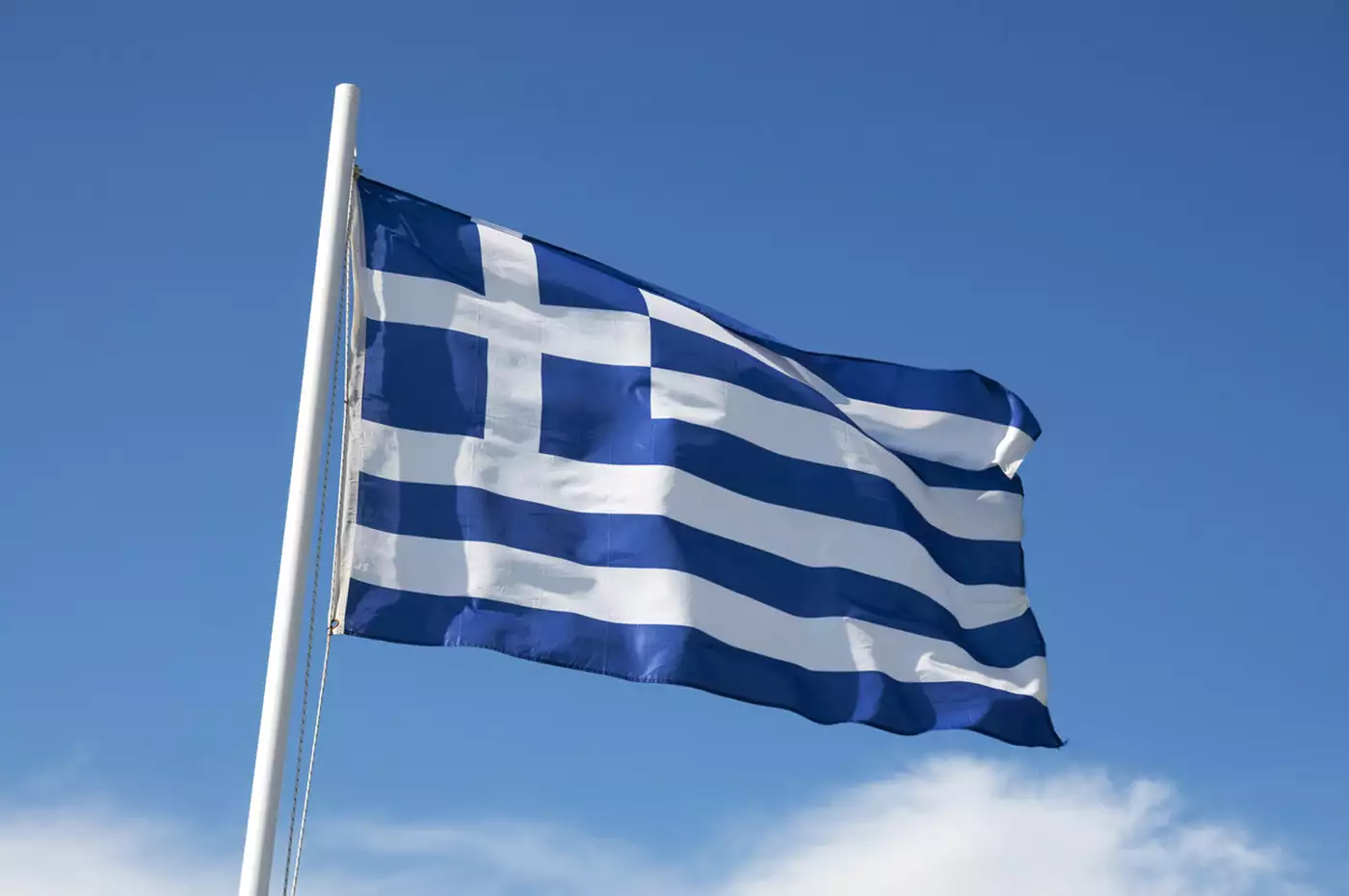 Ελληνική σημαία: Η πρώτη δεν ήταν ίδια με τη σημερινή