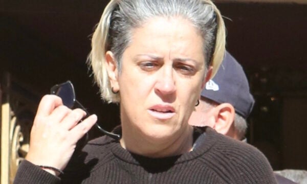 Γιώργος Μαζωνάκης: Η αδελφή του Μαρία μιλά λίγο πριν από το μνημόσυνο – «Είναι δύσκολη μέρα σήμερα»