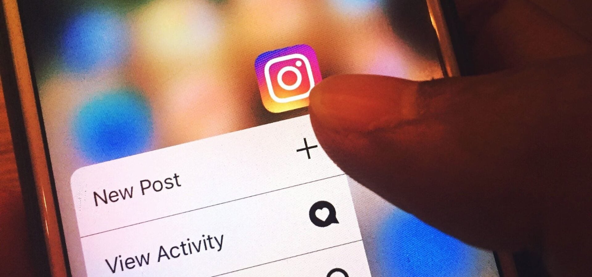 Βουλή: Πέρασε η απαγόρευση των social media στους ανηλίκους – Σε εφαρμογή από την 1η Ιανουαρίου 2027