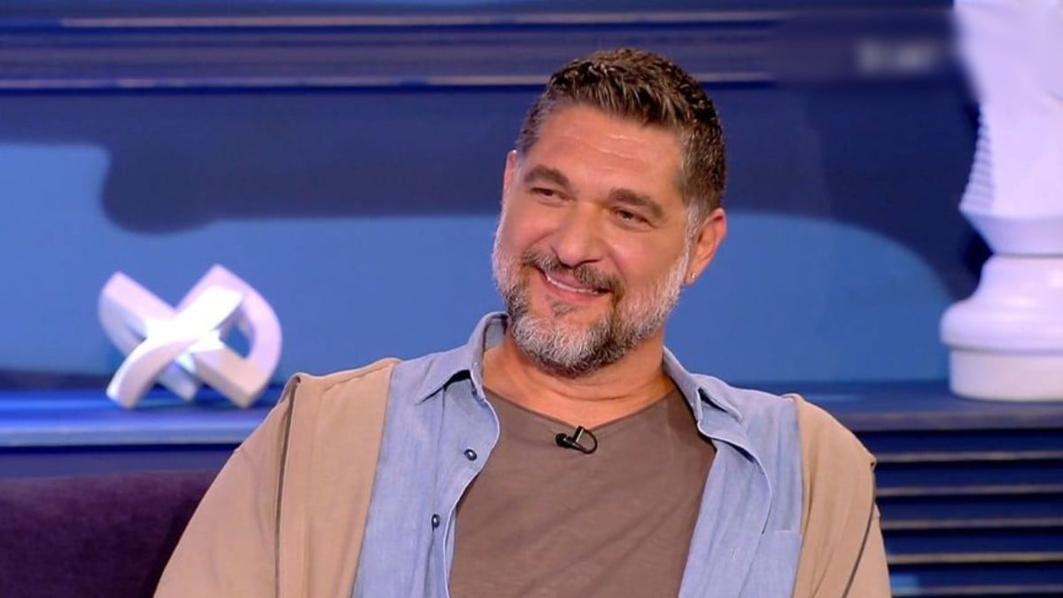 Πάνος Ιωαννίδης: «Δεν παντρεύτηκα για να μη χωρίσω» – Μιλά για την Τζο Κουτρουμάνου και τον γιο τους