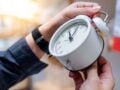 Αλλαγή ώρας 2026: Πότε γυρίζουμε τα ρολόγια μία ώρα πίσω