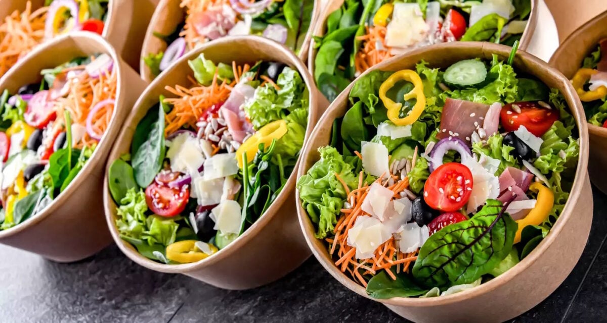 «Φρεσκούλης»: Η Eurocatering περνά με 49% στον όμιλο Σκλαβενίτη – Η πορεία από τον Ρέντη