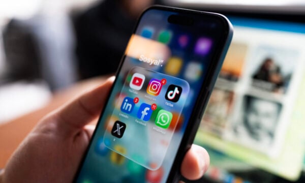 Απάτη 114 εκατ. ευρώ με smartphones: 5 συλλήψεις σε Κύπρο, Γερμανία και Ιταλία και κατασχέσεις στην Ελλάδα