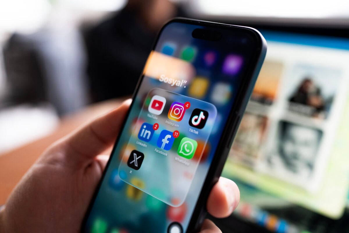 Απάτη 114 εκατ. ευρώ με smartphones: 5 συλλήψεις σε Κύπρο, Γερμανία και Ιταλία και κατασχέσεις στην Ελλάδα