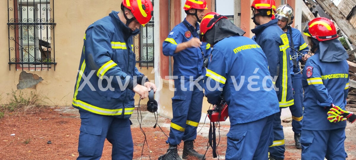 Χανιά: Έπεσε τμήμα της οροφής στους Ιταλικούς Στρατώνες – Έρευνες για εγκλωβισμένους στα συντρίμμια 8 Χανιά: Έπεσε τμήμα της οροφής στους Ιταλικούς Στρατώνες – Έρευνες για εγκλωβισμένους στα συντρίμμια