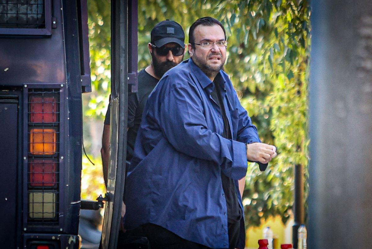 Φίλιππος Καμπούρης: «Ήμουν απλός εργαζόμενος στις εταιρείες, ασκούσα χρέη γραμματέα» – Τι υποστήριξε στην απολογία του