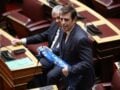 Δημήτρης Καιρίδης: Φόρεσε κασκόλ της «Ελλάς Μελβούρνης» στη Βουλή – «Η διασπορά μας είναι η δύναμή μας» – ΦΩΤΟ