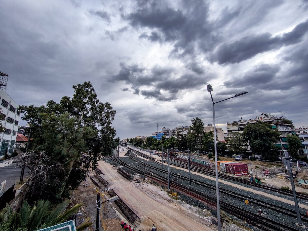 Καιρός αύριο: Νεφώσεις και βροχές στον Έβρο και τη Νότια Πελοπόννησο – Μικρή άνοδος της θερμοκρασίας