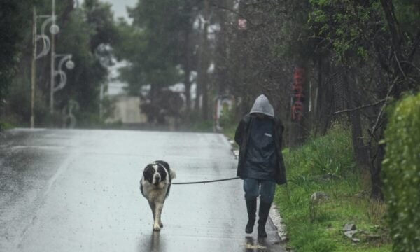Καιρός σήμερα: Βροχές το βράδυ σε Αθήνα και Θεσσαλονίκη