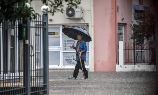 Κακοκαιρία: Νέο έκτακτο δελτίο για καταιγίδες σε Αιγαίο και Κρήτη έως την Κυριακή – Άνεμοι έως 9 μποφόρ