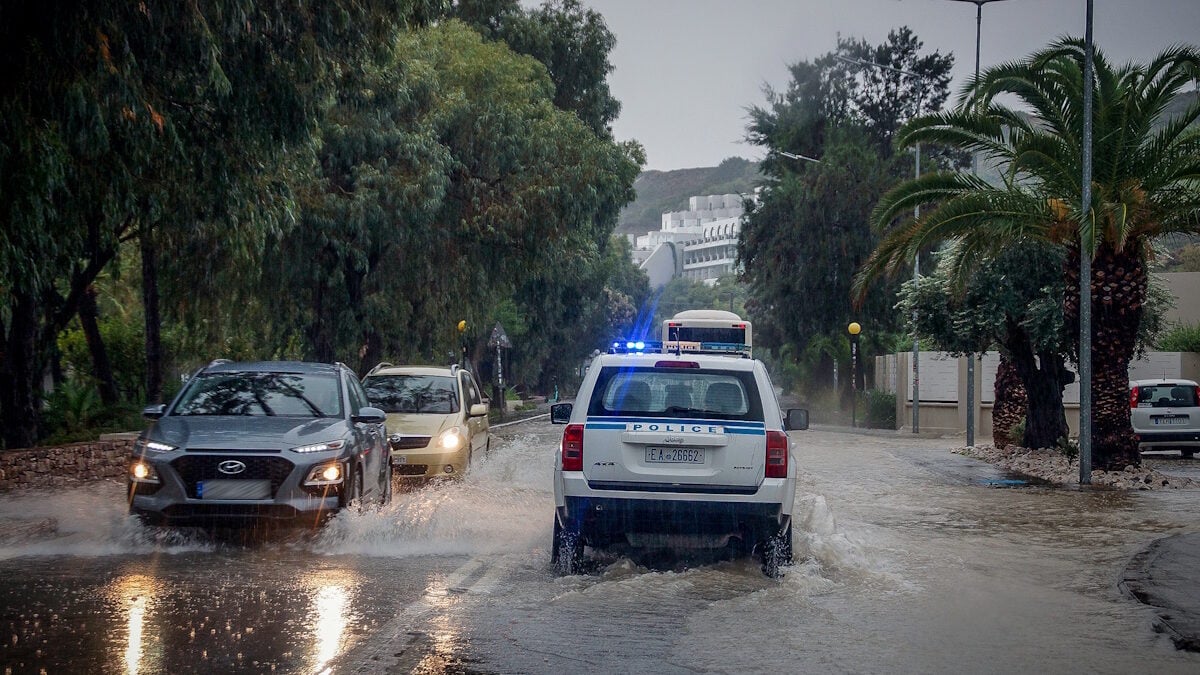 Καιρός αύριο: Βροχές και καταιγίδες, με λίγα χιόνια στα βουνά – Υποχωρεί η θερμοκρασία 1 Καιρός αύριο: Βροχές και καταιγίδες, με λίγα χιόνια στα βουνά – Υποχωρεί η θερμοκρασία