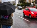 Καιρός σήμερα: Βροχές και καταιγίδες με χιόνια ακόμη και στην Πάρνηθα – «Βουτιά» της θερμοκρασίας