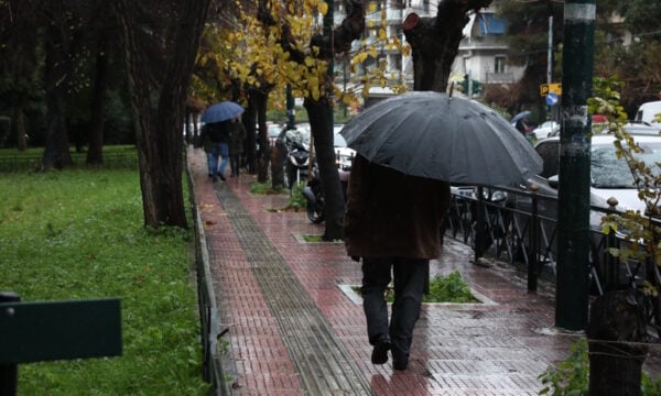 Καιρός αύριο: Καταιγίδες στα ηπειρωτικά και πτώση θερμοκρασίας – Στους 19 βαθμούς ο υδράργυρος στην Αττική
