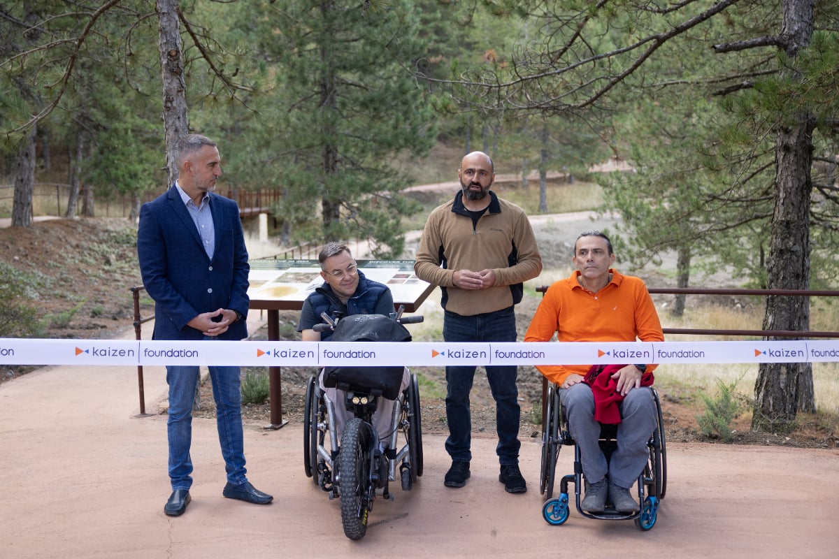 Πάρνηθα: Το Kaizen Foundation εγκαινίασε το πρώτο Μονοπάτι Προσβασιμότητας σε Εθνικό Δρυμό της χώρας