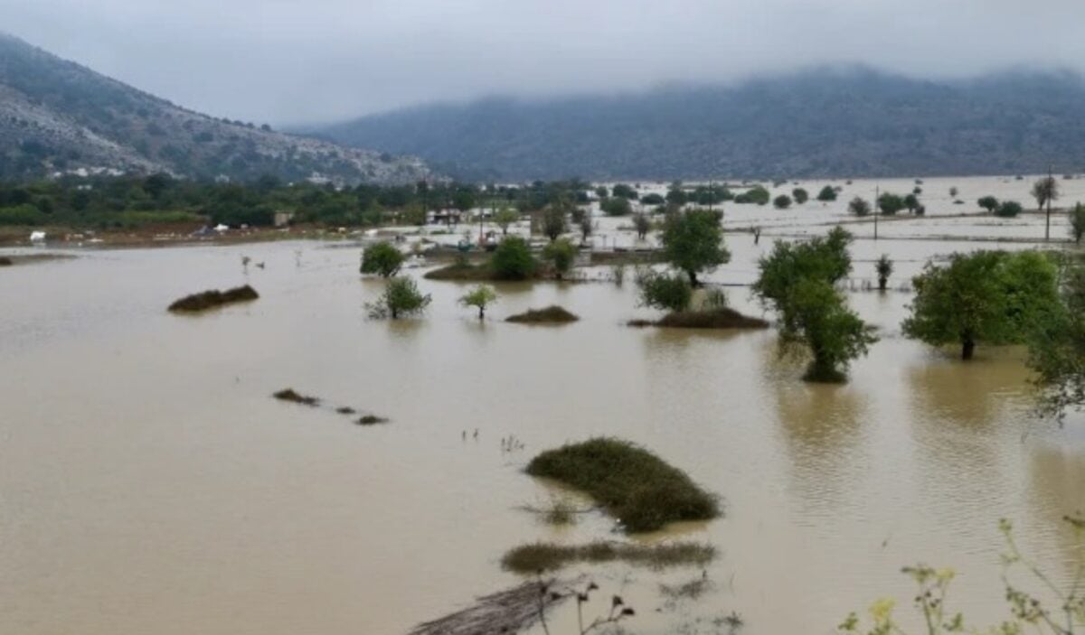 Κακοκαιρία στην Κρήτη: Ανυπολόγιστες καταστροφές από τις πλημμύρες και 101 διασώσεις – Αυτοψίες και κλειστά σχολεία τη Δευτέρα