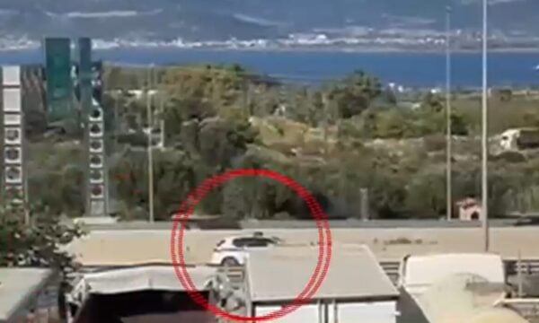 Αχαΐα: Έπεισαν 14χρονη να παραδώσει το οικογενειακό χρηματοκιβώτιο – Καταδίωξη με τραυματισμό αστυνομικού