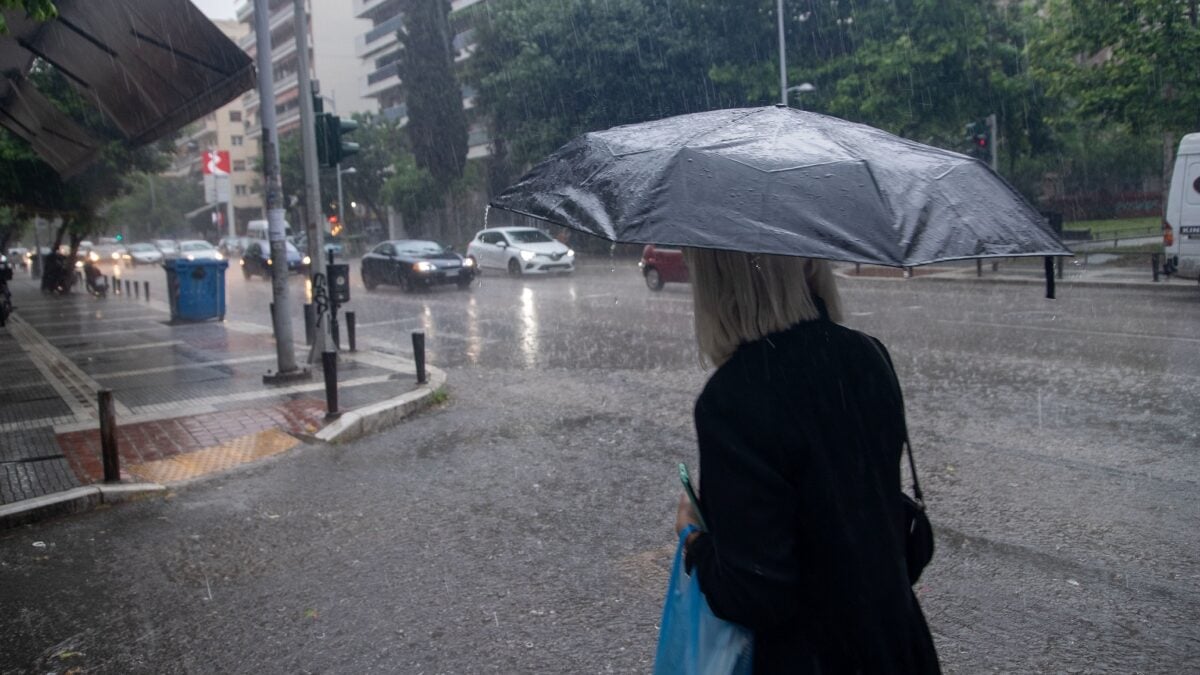 Καιρός: Έρχονται ισχυρές βροχές και καταιγίδες μέχρι την Τρίτη με επίκεντρο την Αττική – Έκτακτο δελτίο της ΕΜΥ 1 Καιρός: Έρχονται ισχυρές βροχές και καταιγίδες μέχρι την Τρίτη με επίκεντρο την Αττική – Έκτακτο δελτίο της ΕΜΥ