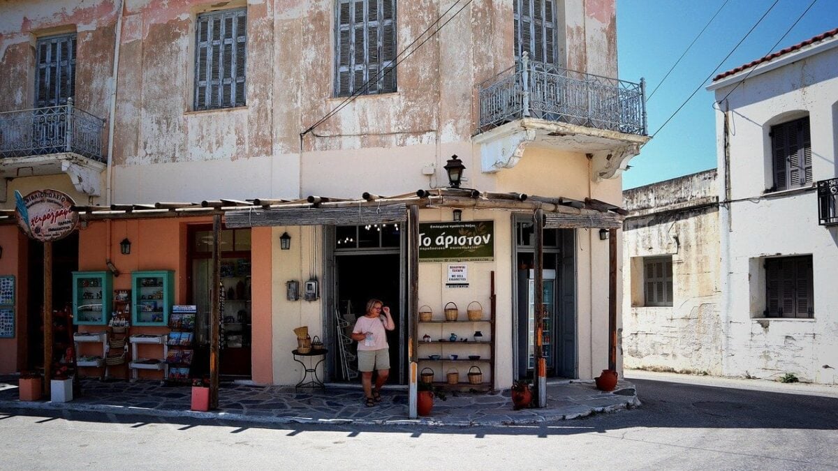 Independent: Η Κίμπερλι Γκιλφόιλ ζήτησε από τον Χέγκσεθ και τον Ρούπερτ Μέρντοχ να τη βοηθήσουν να κρατήσει τη θέση της στην Ελλάδα 1 Independent: Η Κίμπερλι Γκιλφόιλ ζήτησε από τον Χέγκσεθ και τον Ρούπερτ Μέρντοχ να τη βοηθήσουν να κρατήσει τη θέση της στην Ελλάδα