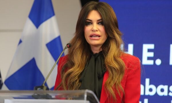 Κίμπερλι Γκιλφόιλ: Ποιος της έκανε αγωγή και γιατί – Το ηχητικό που απειλεί να δημοσιοποιήσει ο Έρικ Ντίτερς