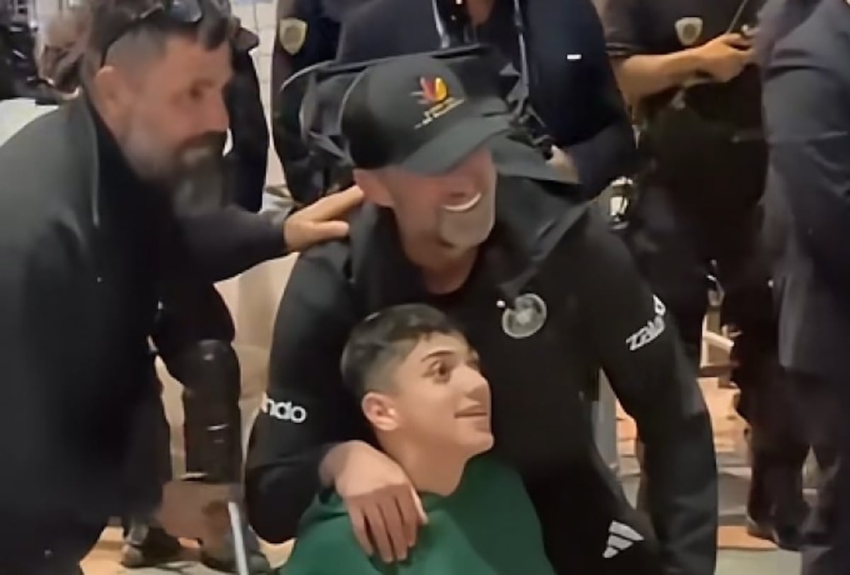 Γιούργκεν Κλοπ: Έβγαλε φωτογραφία με τον Γιάννη Παπαστεφανάκη έξω από την Τούμπα
