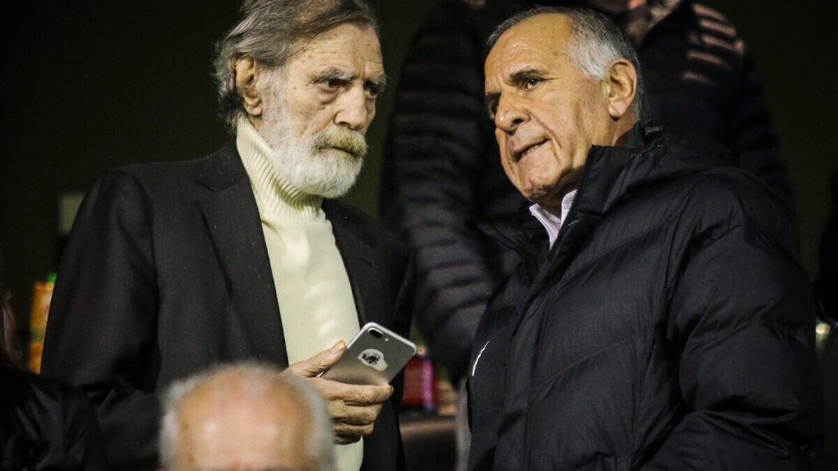 Συγκινημένος ο Βασίλης Κωνσταντίνου για τον Γιώργο Βαρδινογιάννη: «Αγάπησε τον Παναθηναϊκό όσο κανένας» 1 Συγκινημένος ο Βασίλης Κωνσταντίνου για τον Γιώργο Βαρδινογιάννη: «Αγάπησε τον Παναθηναϊκό όσο κανένας»