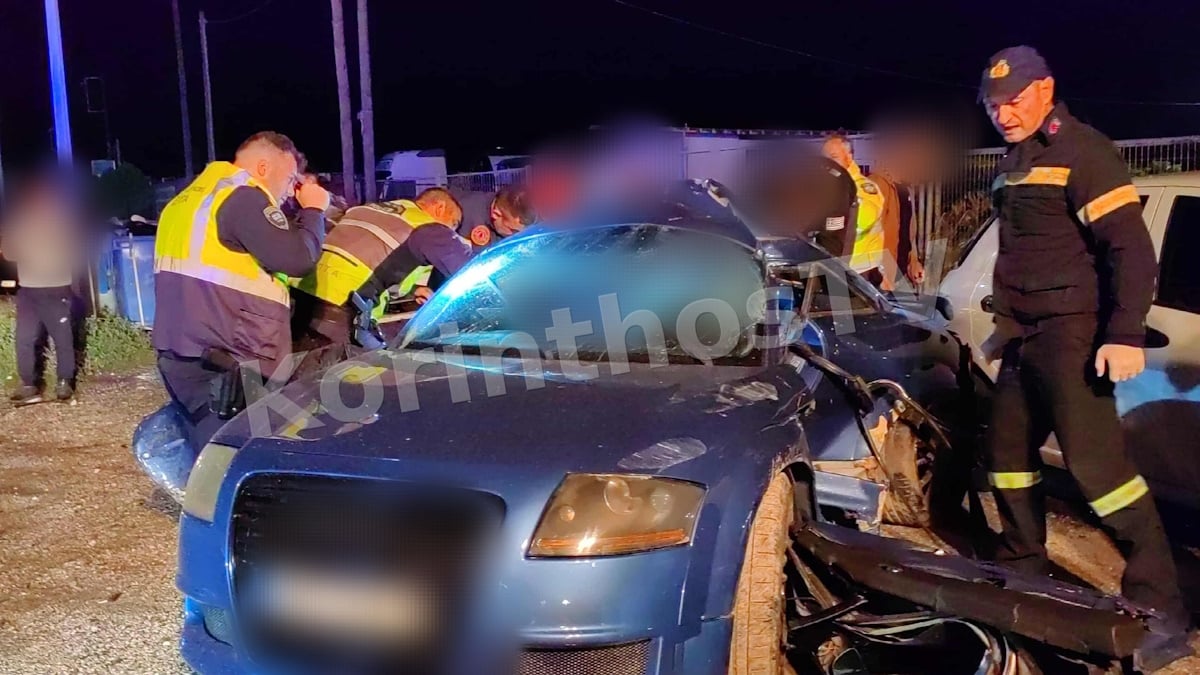 Δέλτα Κορίνθου: Δύο αυτοκίνητα συγκρούστηκαν και έγιναν άμορφες μάζες – Βίντεο και φωτογραφίες