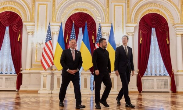 Washington Post: Το μυστικό σχέδιο 4 σημείων για την ειρήνη στην Ουκρανία – «Πρέπει να διευρύνουμε το πρόβλημα και τη λύση»