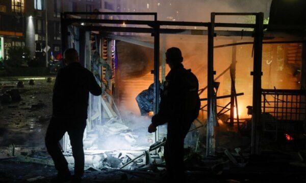 Ζελένσκι: Το Κίεβο δεν προειδοποιήθηκε για τους ρωσικούς βαλλιστικούς πυραύλους – Στη σκιά των αμερικανικών απειλών