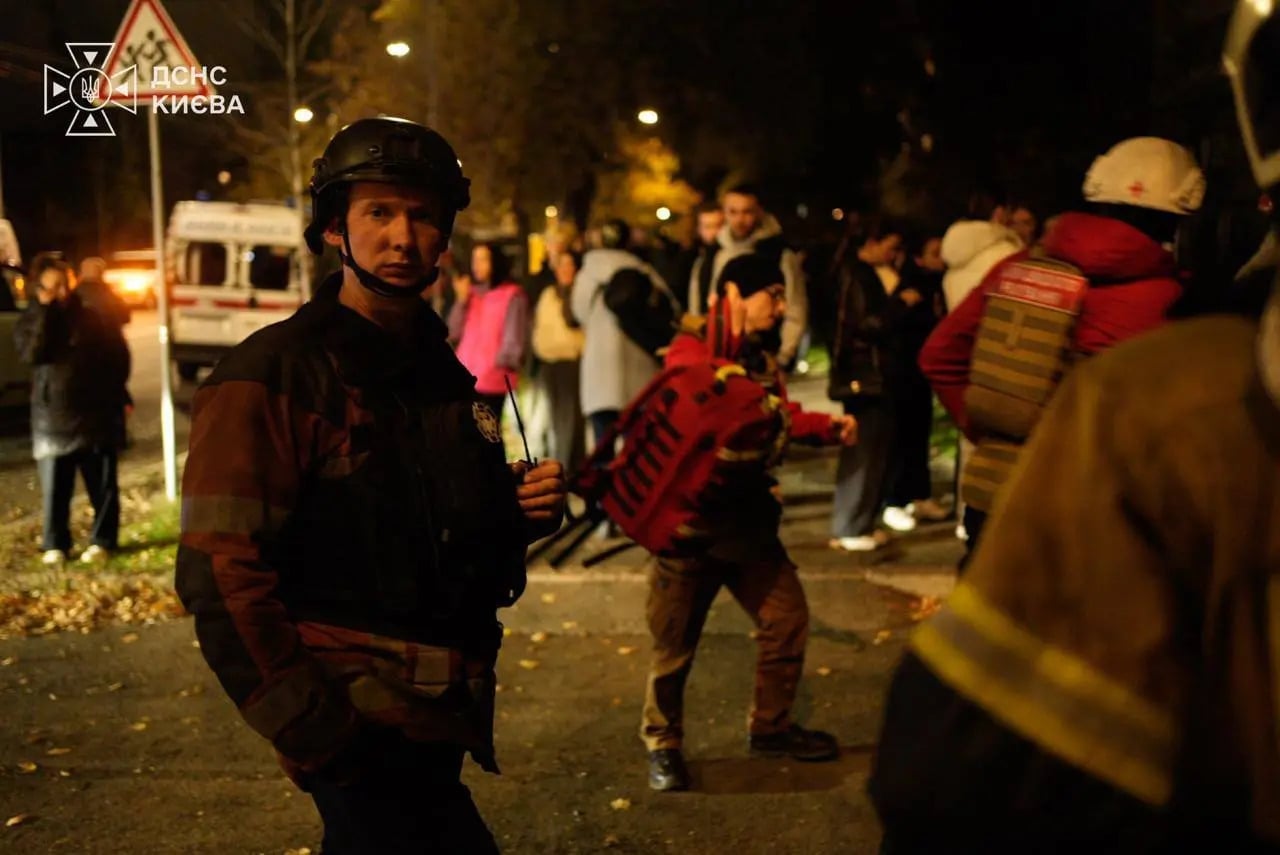 Ουκρανία: Νεκροί και τραυματίες σε Κίεβο, Χάρκοβο και Παβλόχραντ από ρωσικούς πυραύλους και drones – Χτυπήματα σε γέφυρα, νοσοκομεία και πανεπιστήμιο
