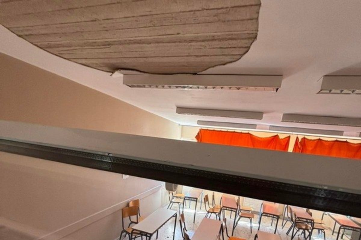 Λαμία: Σοβάδες έπεσαν πάνω σε μαθητές την ώρα του μαθήματος – 4 παιδιά στο νοσοκομείο