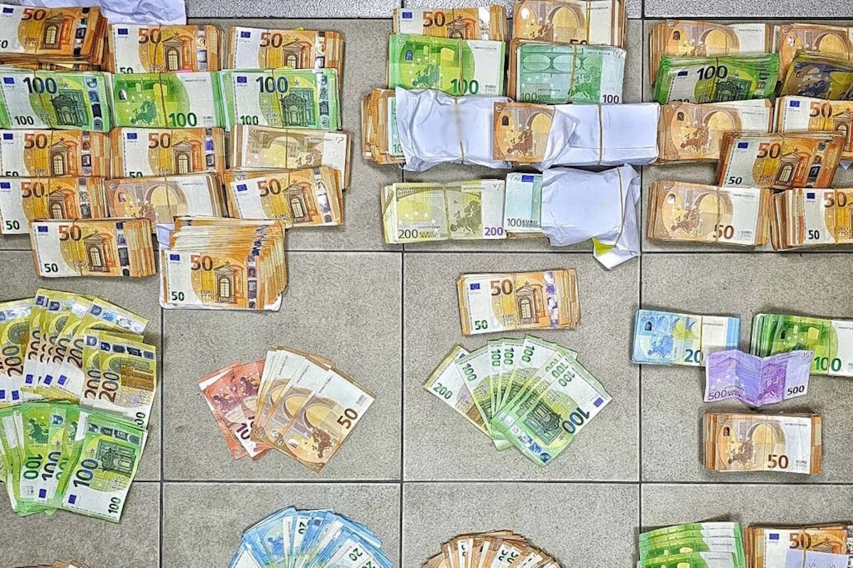 Κατερίνη: Προφυλακίστηκε μέλος του κυκλώματος που εξαπατούσε επενδυτές σε κρυπτονομίσματα – Απολογούνται άλλοι 17 συλληφθέντες