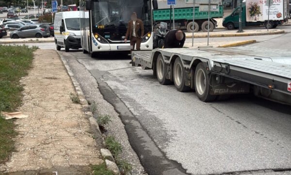 Βούλα: Η ΟΣΥ ερευνά την παράσυρση γυναίκας από λεωφορείο – Η ανακοίνωση της εταιρείας